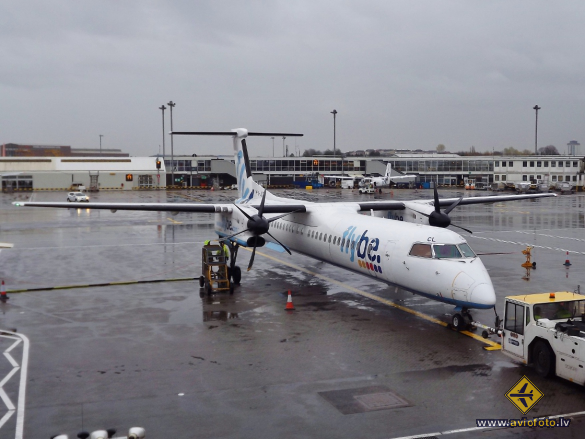 Bombardier DHC-8-402 Q400